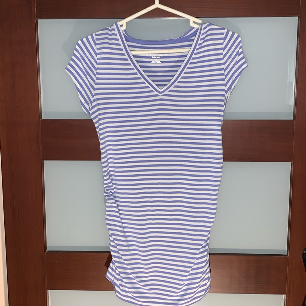 Liz Lange Maternity Short Sleeve Tee Size Small